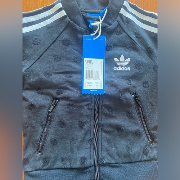 6-9 months old babyunisex Adidas Track suit, 2 piece, brand new. - Picture 2 of 4